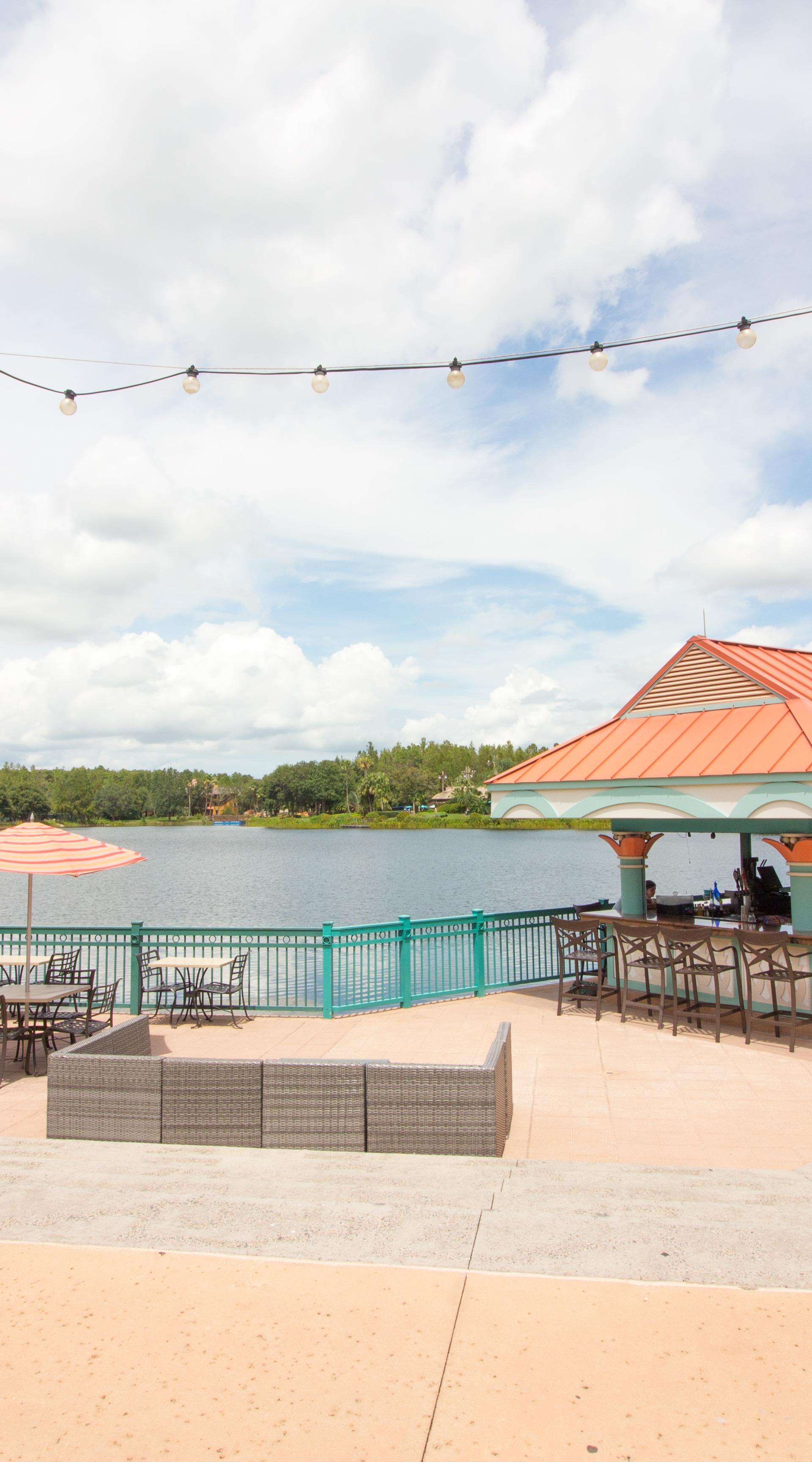 Laguna Bar