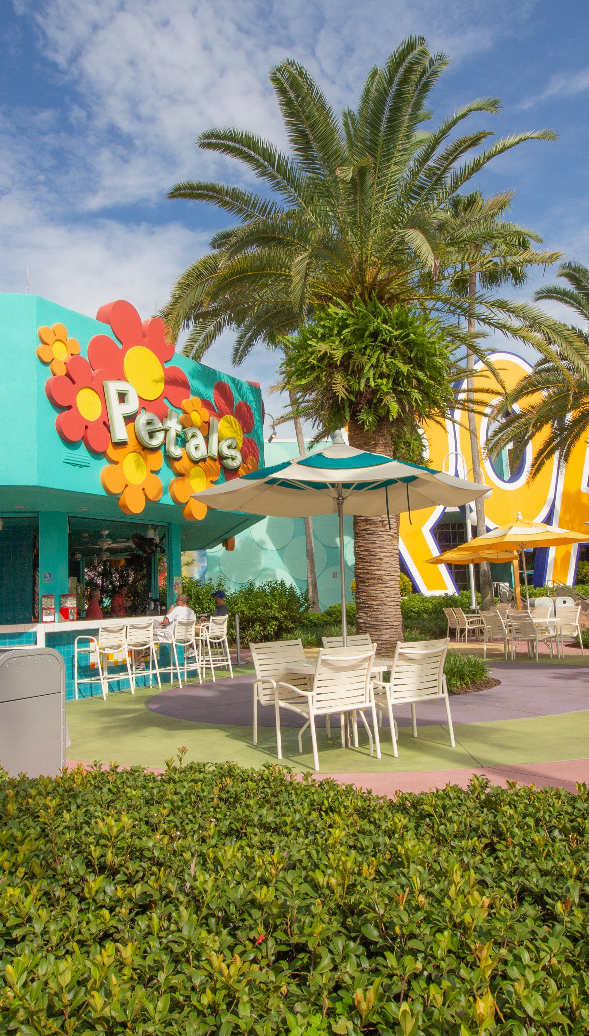 Petals Pool Bar